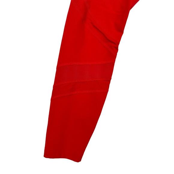 Lorna Jane - Leggings in Red - Picture 3 of 3